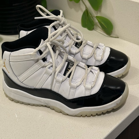 Jordan 11 Retros (PS) - Picture 2 of 7